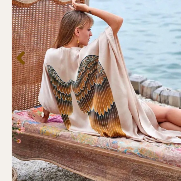 Warriors of the Divine 100% Silk Classic Angel Wing Kimono in Champagne / Blush - Picture 3 of 9